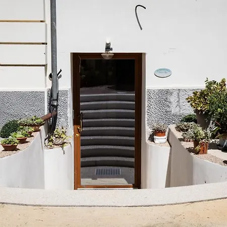 Oda ve Kahvaltı Casa Rosso - Le Cantine Cisano sul Neva