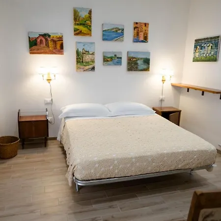 Casa Rosso - Le Cantine Oda ve Kahvaltı *