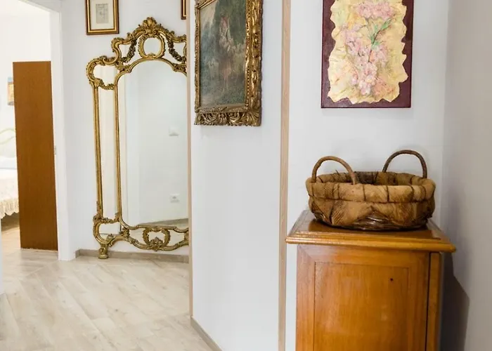 Casa Rosso - Le Cantine Bed & Breakfast