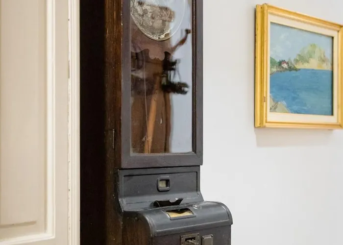 Bed & Breakfast Casa Rosso - Le Cantine