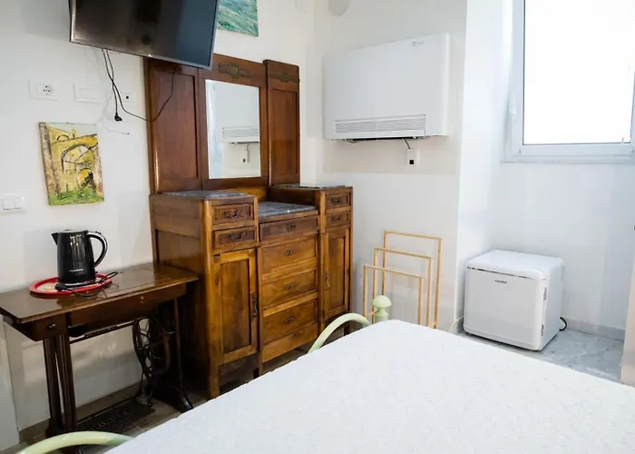 Casa Rosso - Le Cantine * Cisano sul Neva