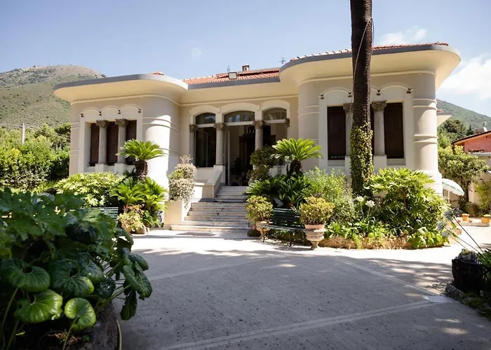 Casa Rosso - Le Cantine